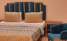 Hotel Clifton Inn Karachi  Pakistan
