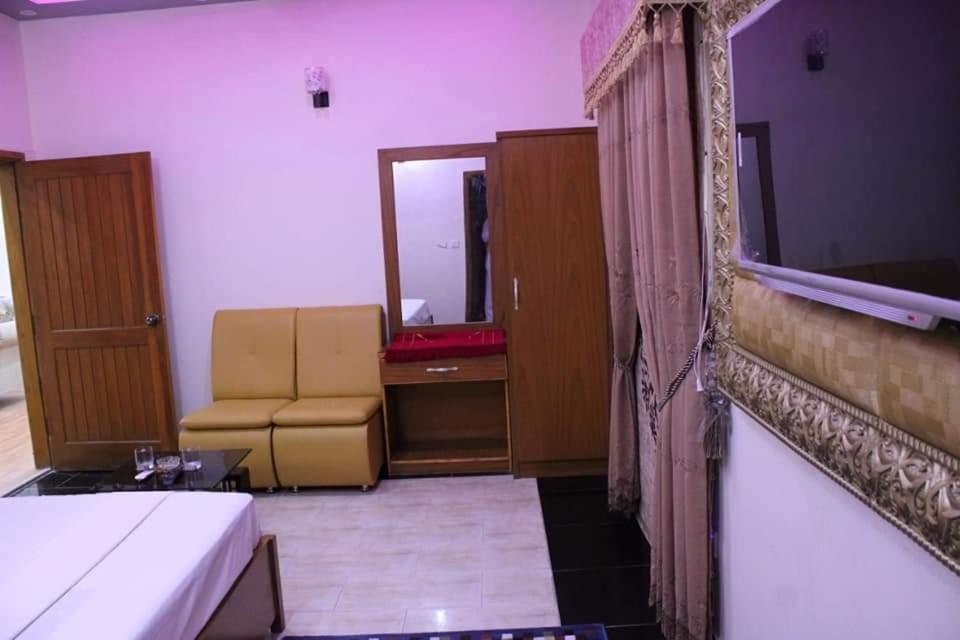 Hotel Clifton Inn Karachi Exterior photo